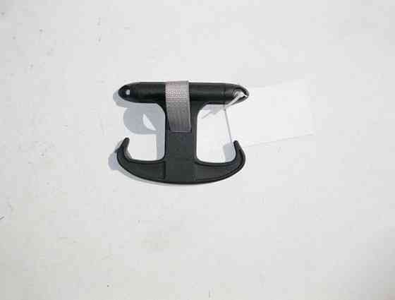 Mercedes-Benz  A2218140001 Крюк для підвісу сумок у багажнику E-Class W211 CLS C219 S-Class W221 CL C216 Одесса