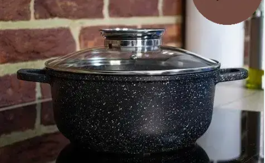 Казан чёрный со крышкой UNIQUE UN-5272 (18см и 1.7 л) Киев
