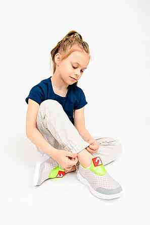 Брюки спортивные детские и подростковые, серый меланж Крохатушка одяг 122, Светло-серый Киев