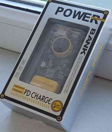 Павербанк Компактний 10 Аг зі швидким заряджанням Київ