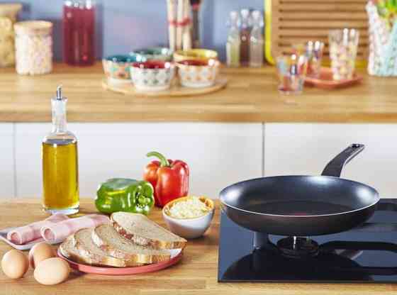 Сковорода Tefal Simply Clean 28 см (B5670653) ( Чорний ) Харьков