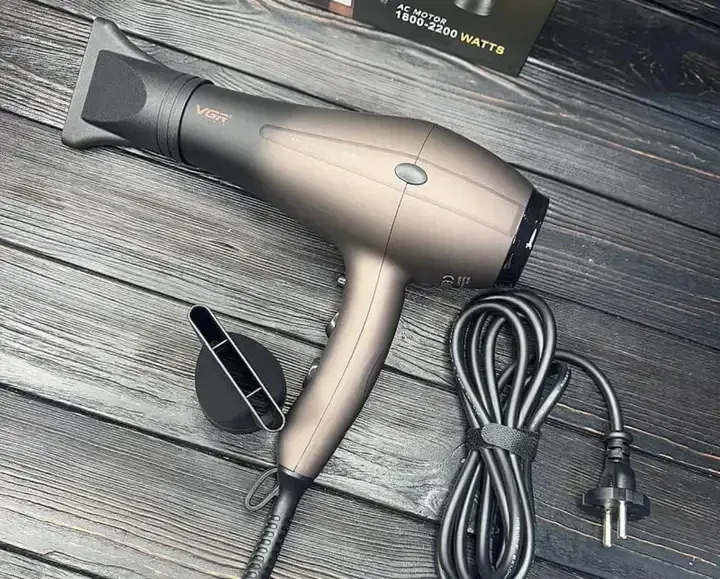 Фен для волос VGR V-463 2400Вт с ионизацией, 2 скорости, 2 температурных режима, холодный обдув Одесса - изображение 4