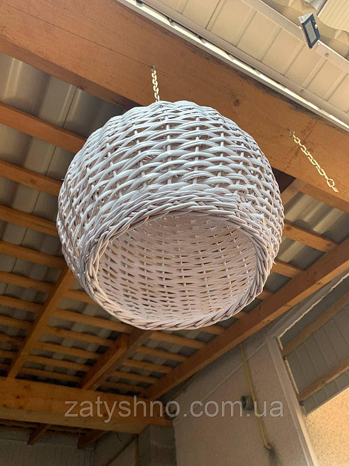 Біла люстра бра з лози у формі кулі Київ - фото 1