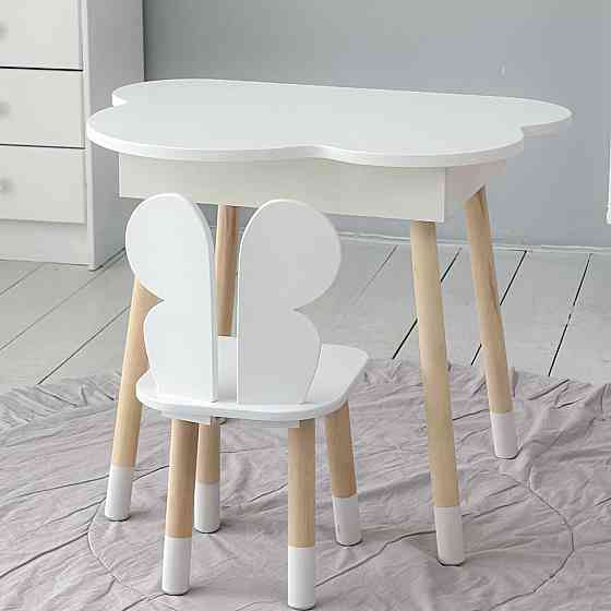 Столик "Хмаринка" з нішею та стільчик-метелик для дітей Київ