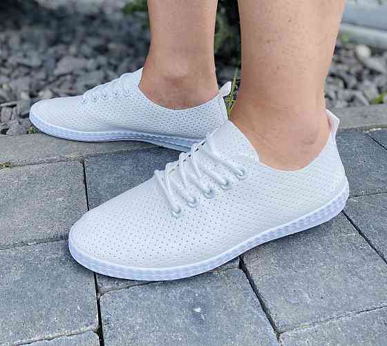 Yzy Мокасини жіночі білі весна-літо зі штучної шкіри, кеди з перфорацією YZY B2108-2 р. 36-39 Коломия