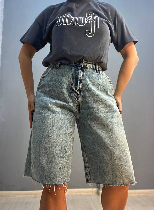 Шорти жіночі джинсові SL Denim 1001 бермуди SKATER косі кишені обрізані блакитні, блакитний, 34 Київ - фото 12