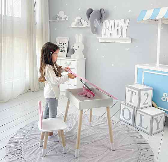 Столик хмаринка з відкидною нішею 54х68х50 і стільчик корона 26х26х24, стіл та стілець в дитячу, рожевий з білим Київ