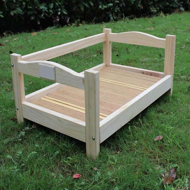 Лежак деревянный для собаки 