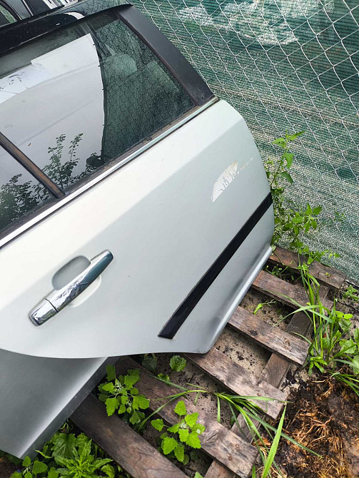 Передні ліві двері в зборі для Geely MK Cross 2010-2015 року. Київ - фото 2