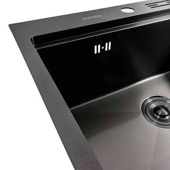 PLATINUM Кухонна мийка чорна PVD 60х50 з підставкою для ножів + Подарунок сифон круглий та доза Коломия
