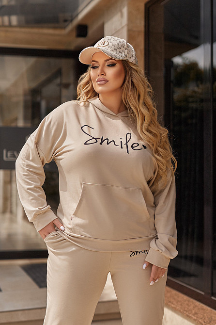 Жіночий спортивний костюм з худі "Team"| Батал | Розпродаж моделі Київ - фото 10