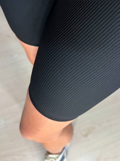 Шорти жіночі Kenalin 500-8 велосипедки в рубчик з V-поясом з написом чорні, чорний, 2XL Київ - фото 7