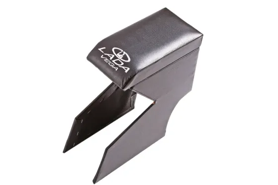 (бар) 2110 АвтоКомфорт з вишивкою Lada Vega кізам чорний. Вінниця