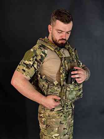 Тактична плитоноска мультикам Yakeda з підсумками тактична плитоноска бронежилет на системмі моллі   WAR Львів