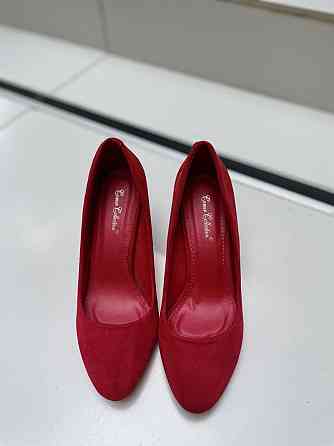 Comer Туфлі жіночі COMER AH-8 червоні (весна-осінь, еко-замша) (1961) 38 Коломия