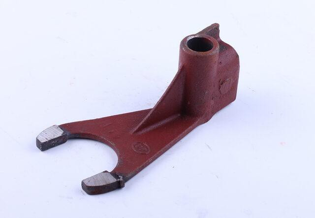 Вилка перемикання 1/4-го передавання КПП Хинтай 24B, Шіфенг244,Taishan 24 Мукачево - фото 1