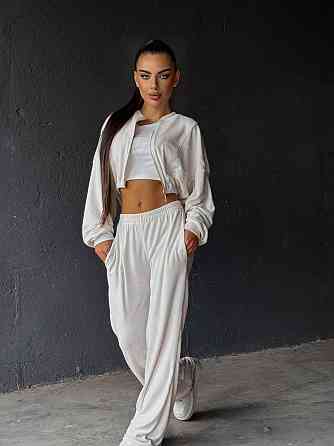 Женский прогулочный костюм двойка: кофта и штаны велюр мрамор Молочно-серый, 44/46 Одесса