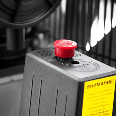 Компресор Sigma двоциліндровий ремінний 2.5кВт 335л/хв 10бар 50л (2 крана) (7044121) Вінниця - фото 3