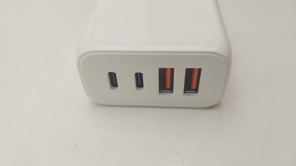 Адаптер живлення 2 в 1 Type C*2 + USB*2 20W OFS-630 (товар вживаний) Луцк - изображение 3