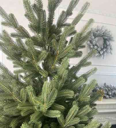 Штучна ялинка Європейська (Світло-зелена) 1.9м Київ