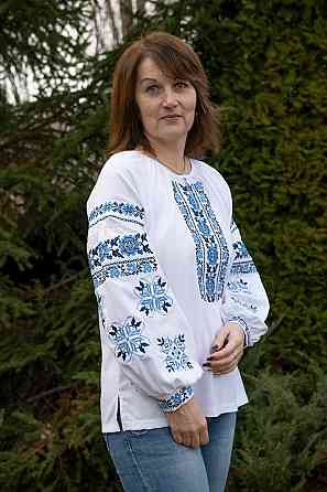 Вышиванка женская льняная, белая топ Киев