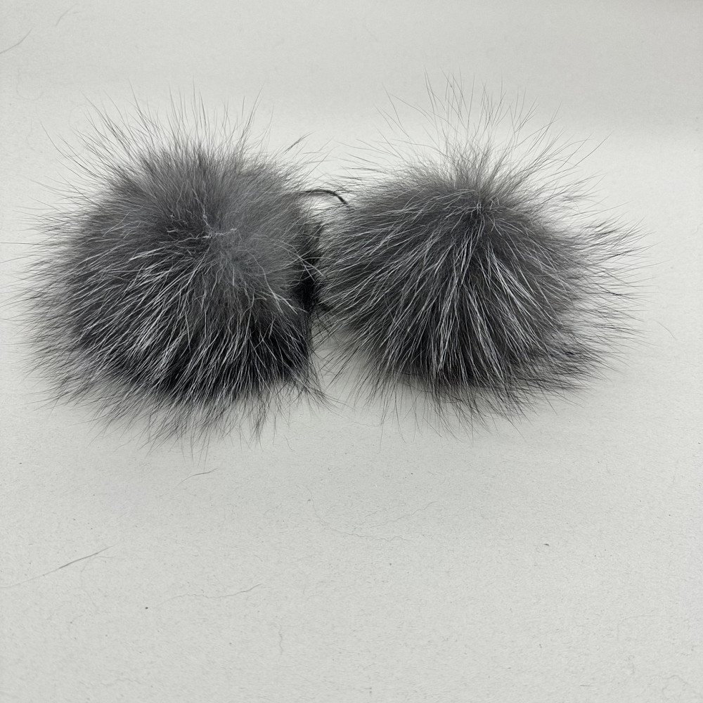 Помпони з натурального хутра блюфрост Сірий Харків - фото 4