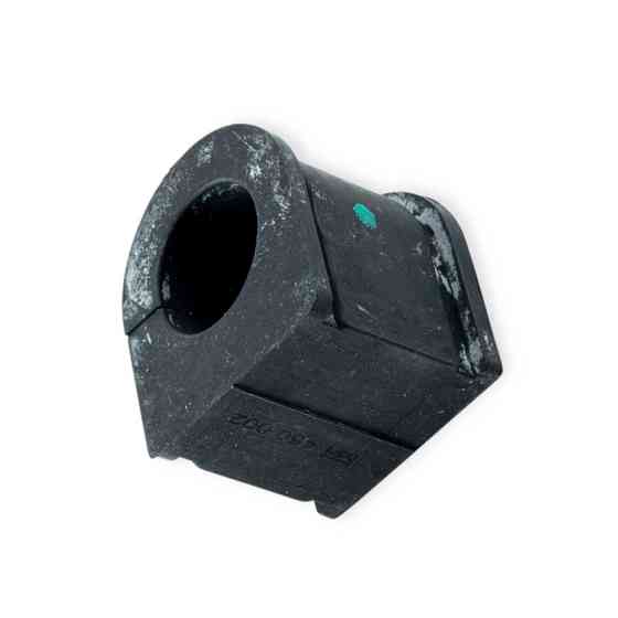 Втулка задняя Нисан Patrol, Terrano 92- (d-23 мм) стабилизатора Мукачево