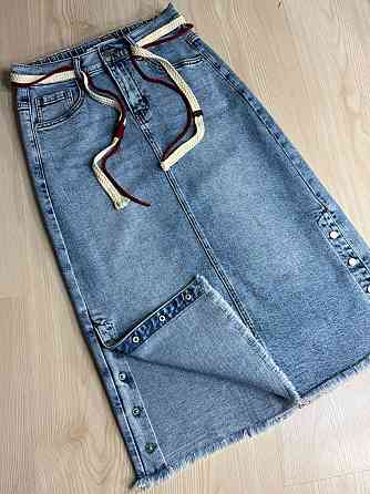 Юбка женская джинсовая ZJY 68015 с разрезами на кнопках талия на резинке голубая, голубой, 28, 28, 75 см, 98 см Киев