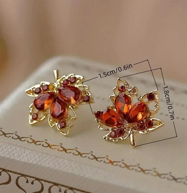 Женские серьги с красными кристаллами в форме листа. Киев - изображение 3