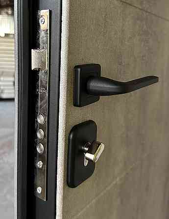 Двери квартирные Redfort, модель Дуэт комплектация Эконом Киев