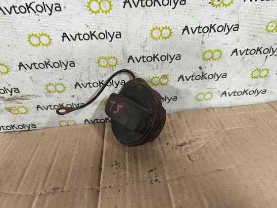 Кришка горловини паливного бака VW T5 2003-2015 Ковель