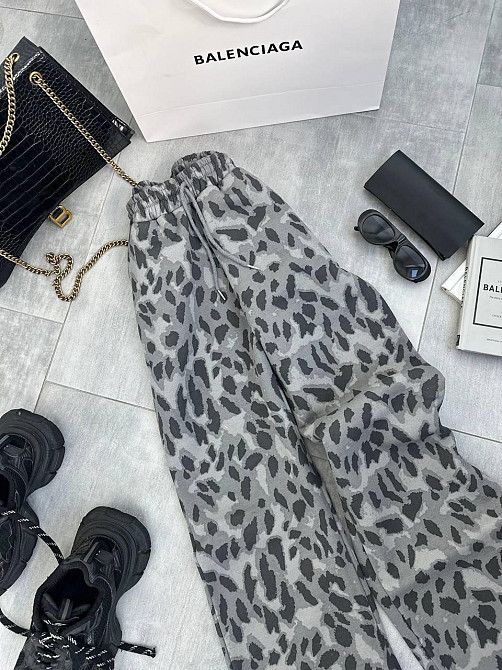 Жіночий повсякденний теплий принтований костюм двійка турецька трьохнитка на флісі Одеса - фото 8