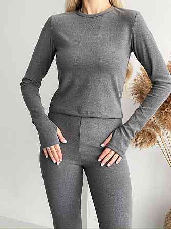 Жіноча повсякденна термобілизна: лонгслів і штани з тканини пума Графіт, L-XL Одеса