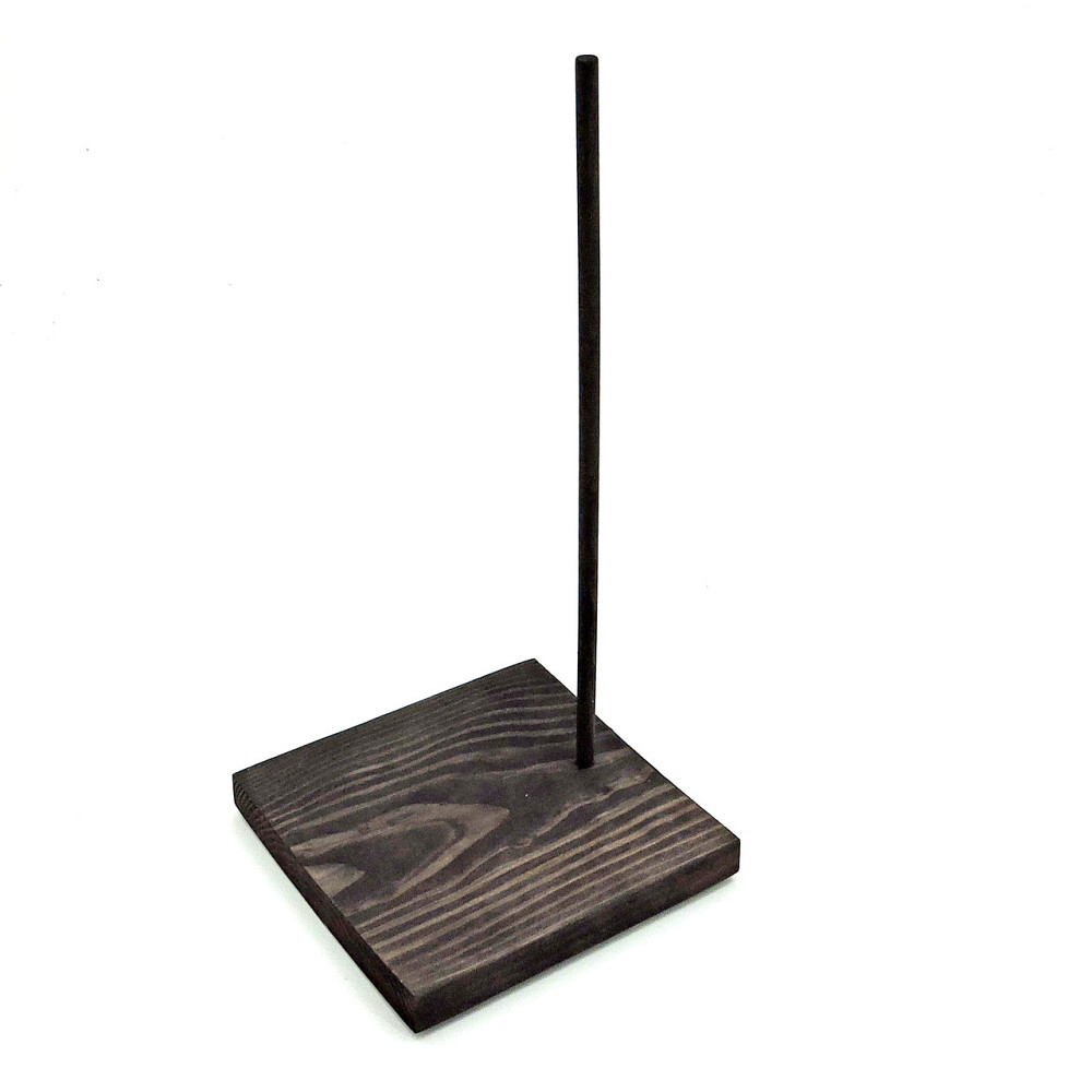 Подставка для кукол 