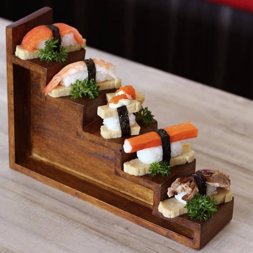 Стойка для подачи суши 