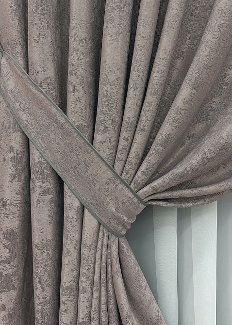 Комплект готовых штор VR-Textil Жаккард Sultan YL № 1210ш Серо-пудровый 200х270 см 2 шт (32-028) Киев - изображение 13