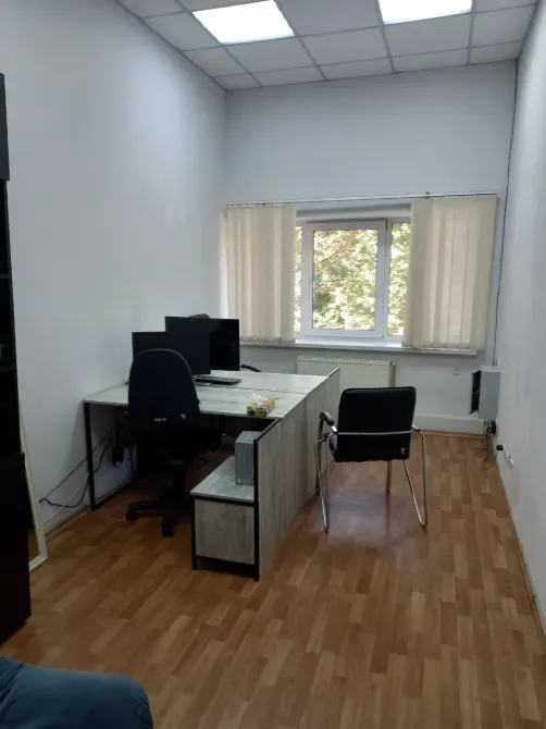 Новые, Небольшие офисы в аренду пр Поля (Середина) 2\2, ремонт офиса, мебель, кондиционеры. Днепр - изображение 2