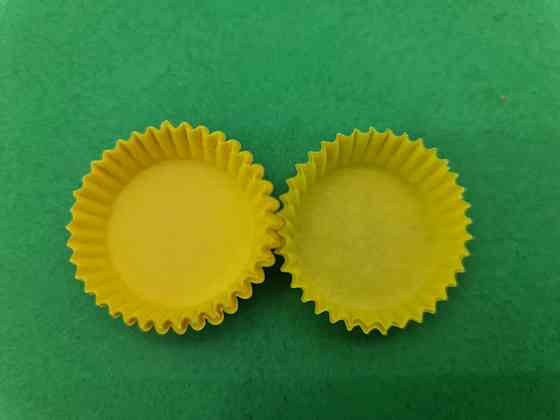 Тартолетка для кексів "Кругла жовта"D30 H9,5 (100шт)/3а/ (1 уп.) Харків