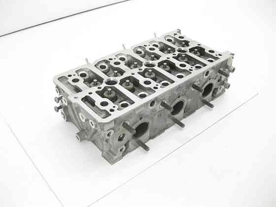 VAG  059103064NP Головка блоку циліндрів (без розподільного валу) циліндри 1-3 A6, Q8, A7, A8, A4, Q7, Q5, A5C, Touareg Одеса