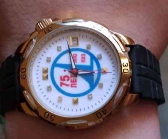 Чоловічий годинник. Харків