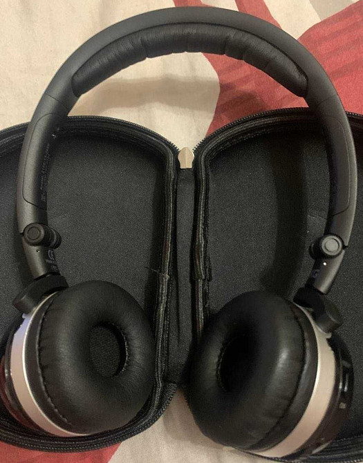 Наушники Mersedes AKG Киев - изображение 3