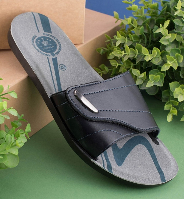 Чоловічі Шльопанці Тапочки Шкіряні Чорні Сланці на Липучці (розміри: 41,42,43,44,45,46) Дніпро - фото 5