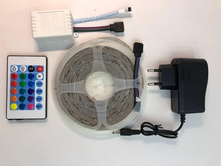 Стрічка SMD 3528 5м RGB Комплект 2033 кольоровий діод Одеса - фото 6