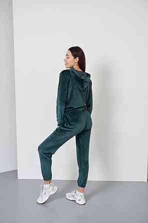 Женский велюровий костюм на змейке с капюшоном Изумрудный M Харьков