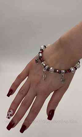 Браслеты ручной работы для девушек и женщин – наборы в подарочных коробках Черновцы