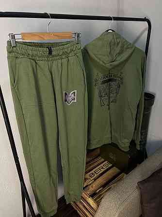 Военный мужской костюм 