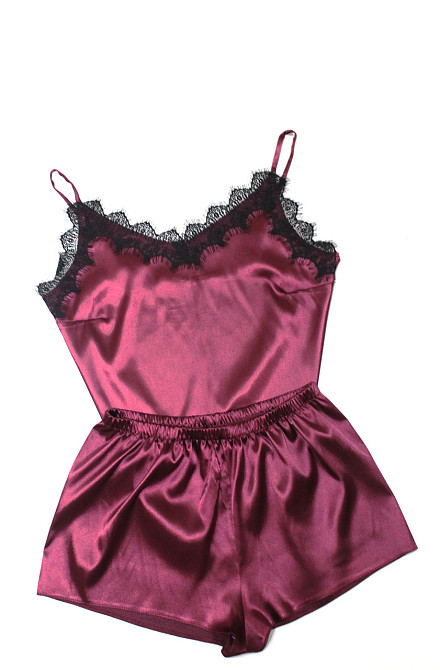 Піжама жіноча атласна з мереживом майка + шорти Бордовий XL-2XL Харків - фото 1