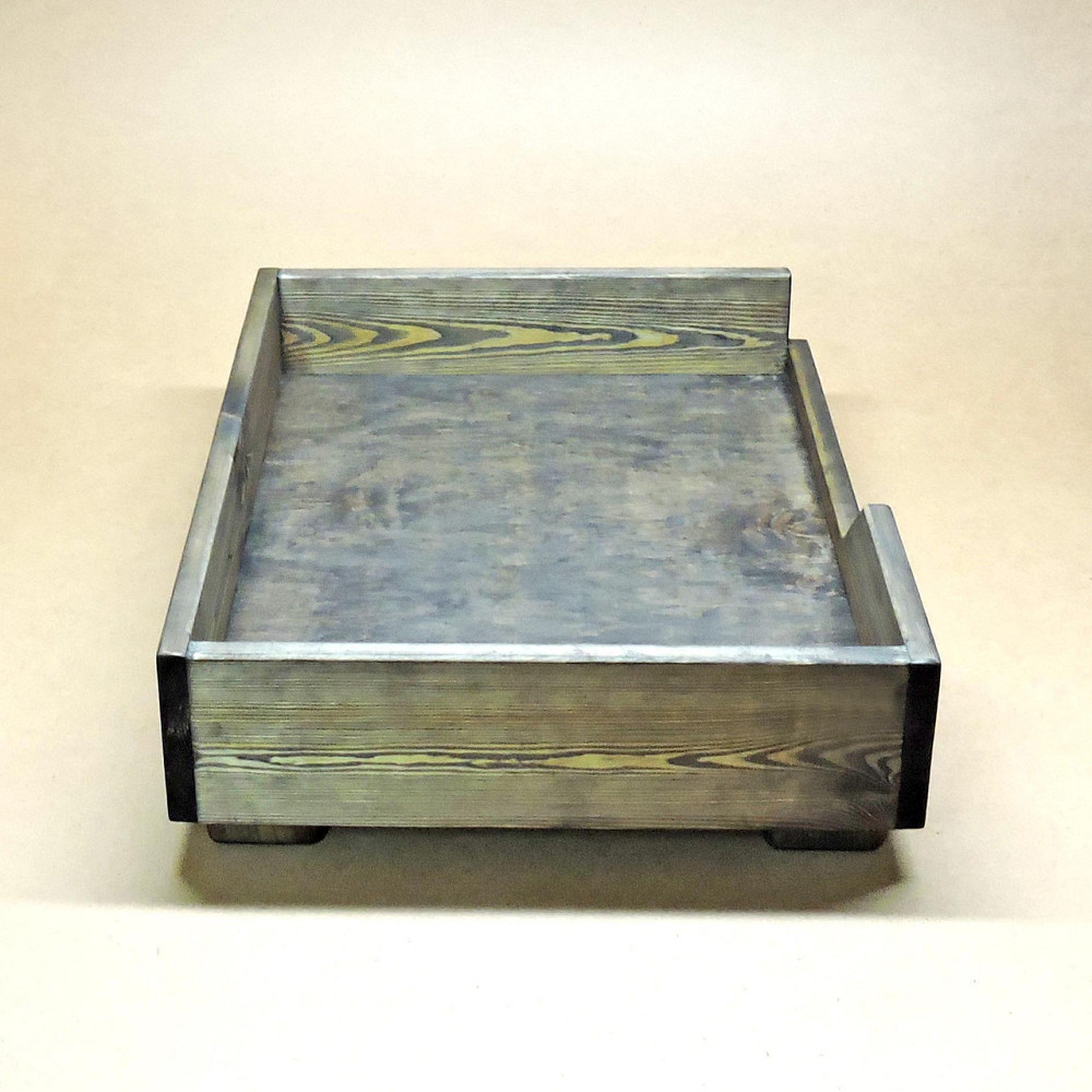 Лежак деревянный для собаки 