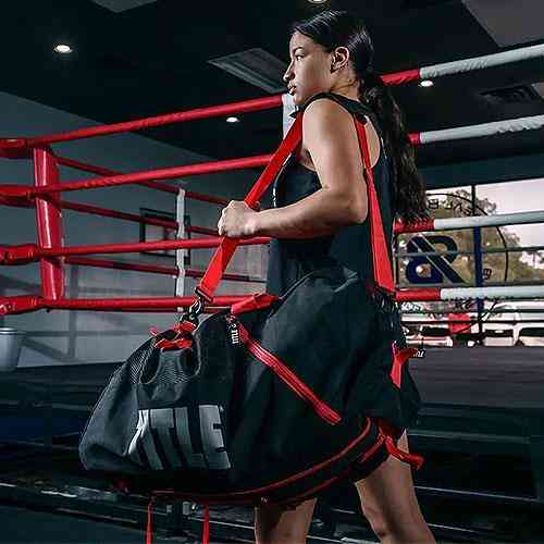 Спортивная городская повседневная сумка для тренировок Leone TITLE Boxing, Дорожные мужские сумки для спорта и поездок Киев