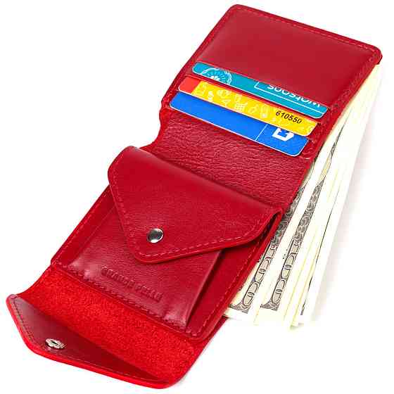 Яскравий жіночий гаманець із глянсової натуральної шкіри GRANDE PELLE 16815 Червоний Київ